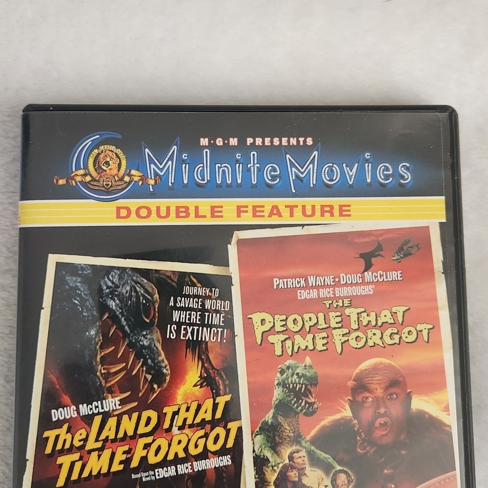 🎬 Double Feature: The Land That Time Forgot / The People That Time DVD - Picture 4 of 12